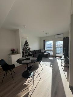 Kosmik Penthouse with private sauna - 9
