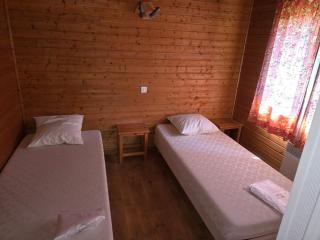 8 LE CHAMOIS - Chalet chaleureux 6 personnes a UXELLES - 3