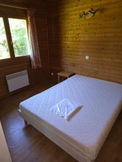 8 LE CHAMOIS - Chalet chaleureux 6 personnes a UXELLES - 1