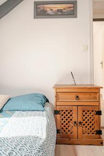 longère bretonne en pierre avec terrain, terrasse , ménage inclus - 4