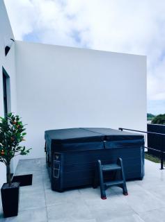 Azores Retreat Manguinha with Jacuzzi - 1