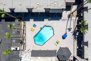 Super 8 by Wyndham Mesa Downtown Near Convention Center - 1