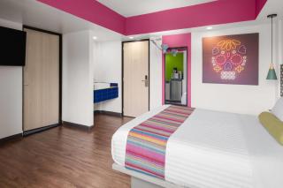 Hotel VIVE MX cuauhtémoc CDMX, Trademark by Wyndham - 1