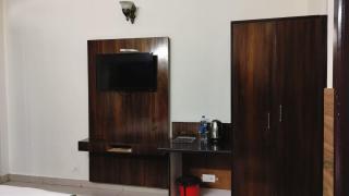 Mcleodganj mountain view royal india- Near Dalai Lama Temple 100 m- Best hotel in temple road - 6