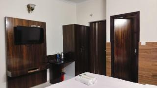 Mcleodganj mountain view royal india- Near Dalai Lama Temple 100 m- Best hotel in temple road - 0