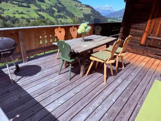 Mountain Chalet for 9 - Stunning Kaiser Panorama - 0
