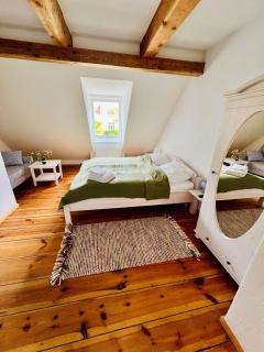 koldi - Historic House with 4 bedrooms each with en-suite bathrooms - 3