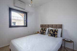 David Village - 3 bedroom with Parking - 4