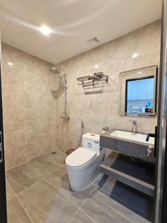 Lakenest Realty 21, Tây Hồ, Hà Nội - 5