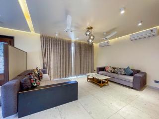 River & Mountain view luxury Villa - Tripongo Stays - 4