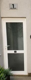1 Bed Apartment Heart of City Gated and Secure - 1