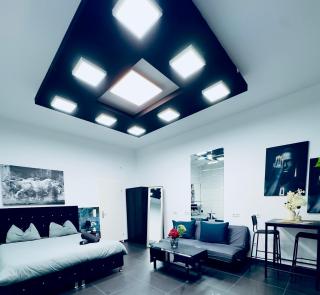 Modern & Cozy Studios -15 Min to Rathausplatz & Vienna Center - 5