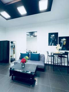 Modern & Cozy Studios -15 Min to Rathausplatz & Vienna Center - 2