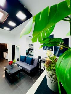 Modern & Cozy Studios -15 Min to Rathausplatz & Vienna Center - 1