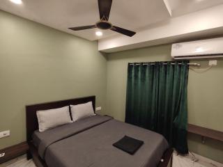 FabHotels Greyhaven - 5