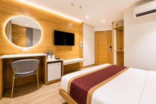Hotel Bricks, Karol Bagh, New Delhi - 5
