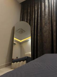 Luxury 1bedroom Apartment in Bahria Town Lahore - 8