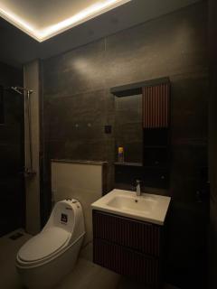 Luxury 1bedroom Apartment in Bahria Town Lahore - 3