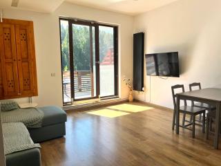 Panorama Pine Retreat - Spacious 2-Bedroom Flat - 8