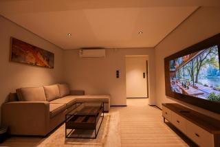 Luxury apartment with one bedroom and a living room, modern furnishings, full service, 11 m - 7