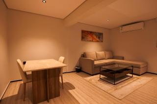 Luxury apartment with one bedroom and a living room, modern furnishings, full service, 11 m - 9