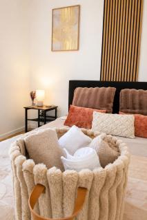 Le Moderno Arbois city center with private parking - 3