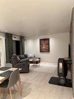 Brand new apartment, centrally located in Alta - 0