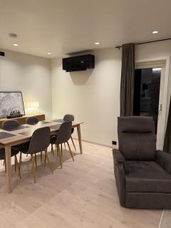 Brand new apartment, centrally located in Alta - 9