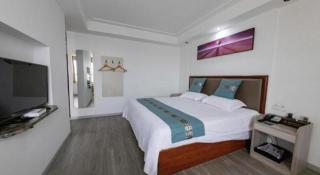 GreenTree Inn Anhui Anqing Taihu East Renmin Road Cultural Expo Park Express Hotel - 2