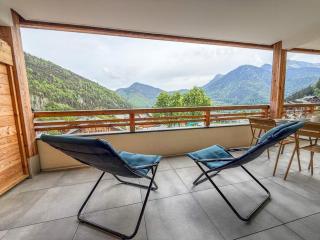 Appartement spacieux avec vue montagne - 1