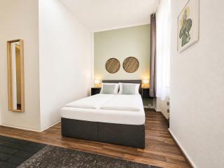 LUMA Apartments - 4-Rooms - Family - Ground Floor - WiFi - Central - 8P - 5