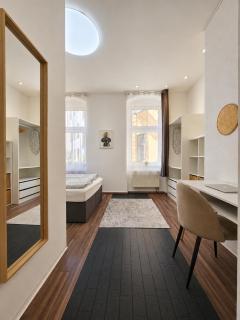 LUMA Apartments - 4-Rooms - Family - Ground Floor - WiFi - Central - 8P - 7