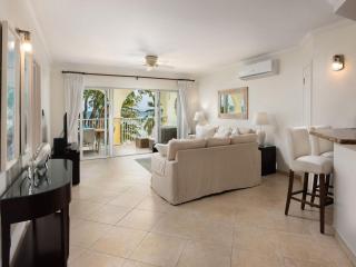 Modern Beachfront Condo with Pool - Sapphire 211 - 5