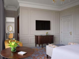 The Savoy - 8