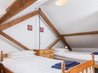 Old Nog Cottage-Ukc2101 - 5