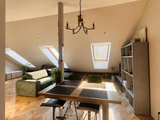 Botanical Manor Apartment & free parking - 7