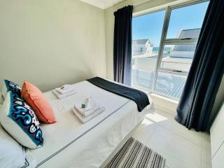 Cosy Beachside Retreat Apartment on Saint Helena Bays Golden Mile - 5