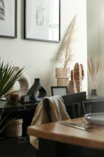 NEW LUXURY for 2024 - Central Plymouth House - Sleeps 10 - Access to Plymouth Town - Close to The Barbican - Pets welcome - Parking Available - By Luxe Living by Sophia - 7