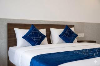 Hotel Govind Palace - Near by The Ganga Ghat - 9