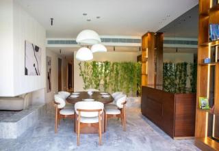 Lake View Residence Serviced Apartments by BlueKeys - 3
