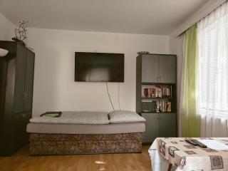 Green Apartments - 9