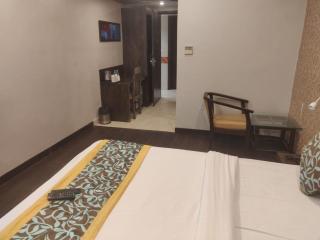 Hotel ss grandeur - 7