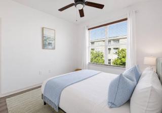 Modern 1BR Frisco Escape, Pool and Gym - 4