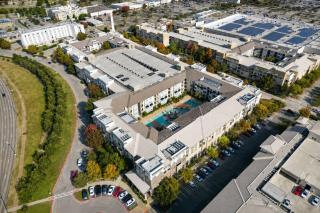 Modern 1BR Frisco Escape, Pool and Gym - 1