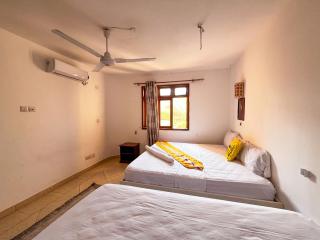 Asta Beach Homes - 1