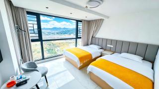 Zhangjiajie Qingfeng B&B West Station Branch - 0