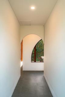 4BR Villa Riverside 4 min walk to Nuanu 10 Min walk to Beach - 5
