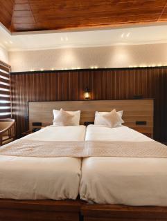 Adonna Marari Beachfront Resort by LexStays - 0