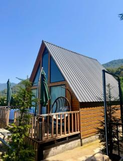 GNDT Cabin with Mountain View & Hot Tub - 9