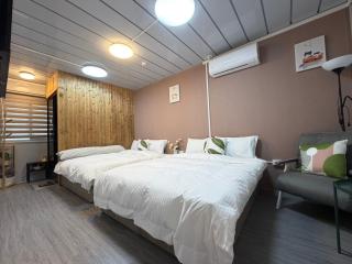 93 街房 近溪頭 杉林溪 紫南宮 國旅卡商店 - 1